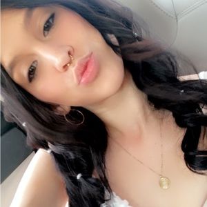 Meet your Posher, Destiny